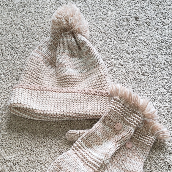 Jessica Simpson beanie & pop top set - Picture 5 of 5